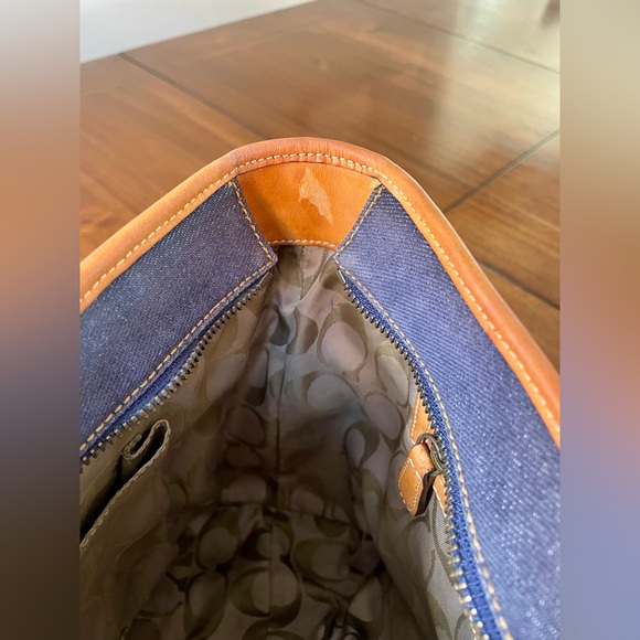 Vintage Coach Denim Hamptons Tote #4498 & Coach Poppy Bag Charm - Picture 13 of 17